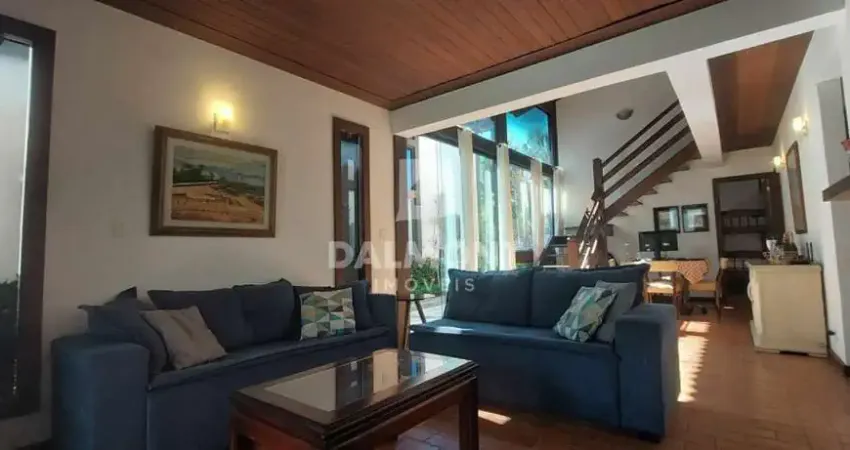 Ogiva - cabo frio/rj - casa em condomínio com vista para o canal do itajuru  136,35m²