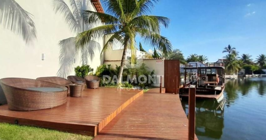 Ogiva - Cabo Frio/RJ - Casa Duplex com 2 suítes em condomínio com área de lazer e vista para o Canal