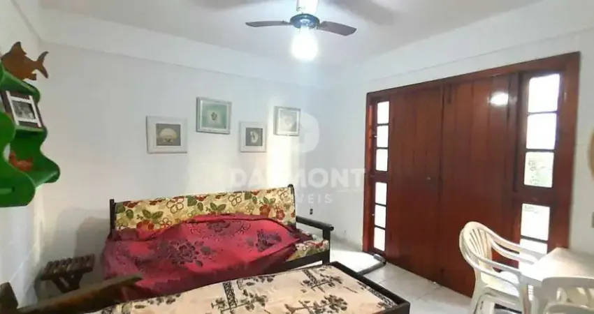 Casa em condomínio fechado com 2 quartos à venda na Anequim, 94, Peró, Cabo Frio