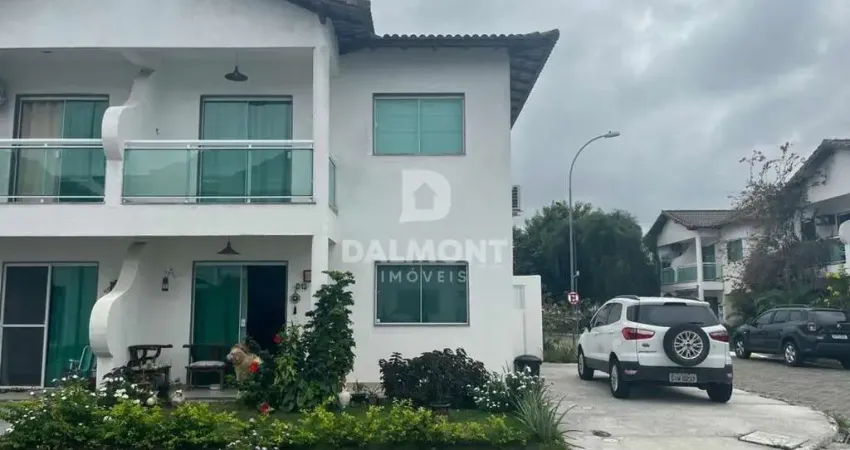 Palmeiras - Cabo Frio/RJ - Casa com 3 dormitórios à venda, 132 m² por R$ 700.000