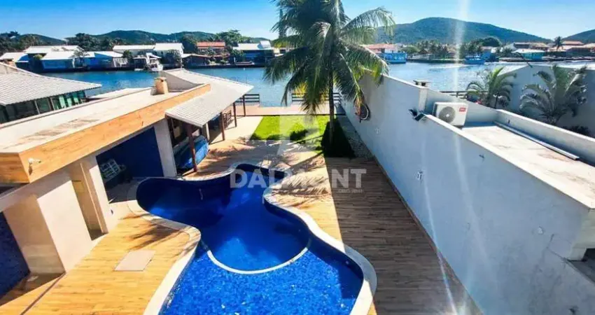 Ogiva - Cabo Frio/RJ - Casa de alto padrão com vista e acesso ao Canal do Itajuru
