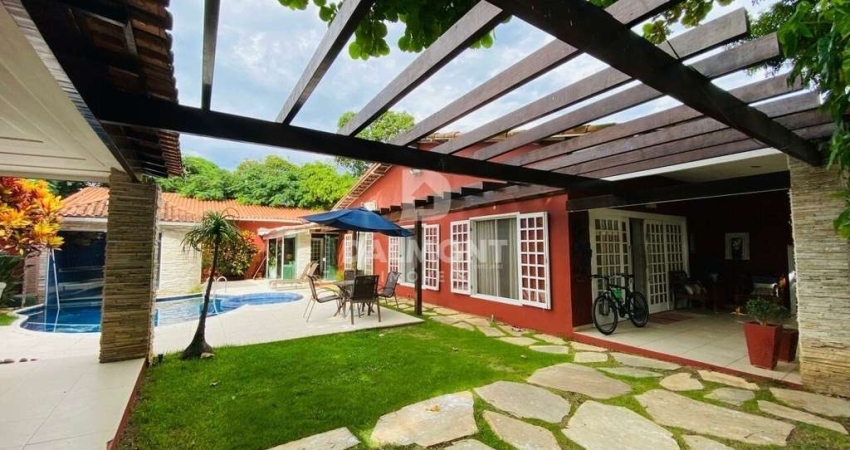 Praia do Siqueira - Cabo Frio/RJ - Casa linear em cond. alto padrão com 600 M².