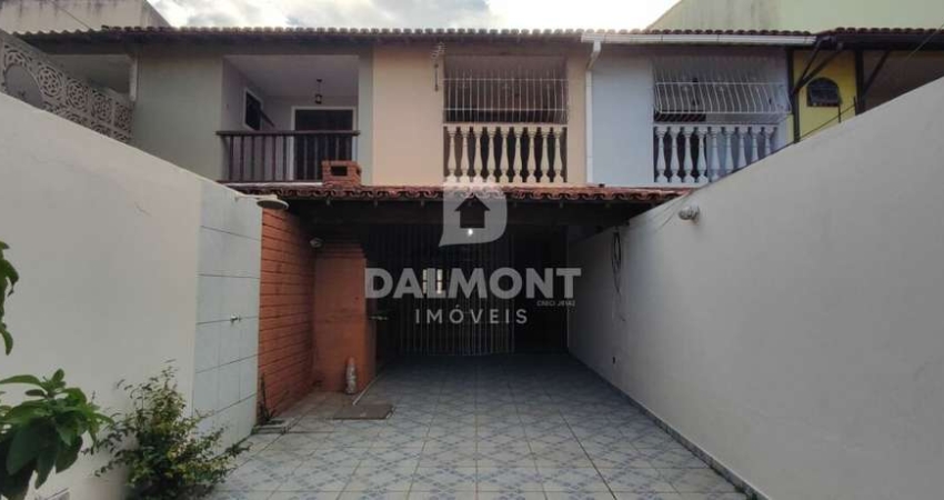 Palmeiras - Cabo FrioRJ - Casa Duplex à venda R$ 460.000,00.
