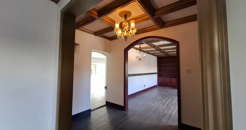 Casa 5 quartos (3 suítes) no bom abrigo em florianópolis - à menos de 500mt da prainha