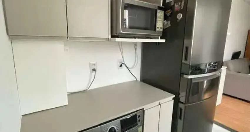 Apartamento todo reformado, impecável 2 quartos, sol da manhã, acabamento de qualidade, no marville residence, no parque aeroporto, macaé - rj