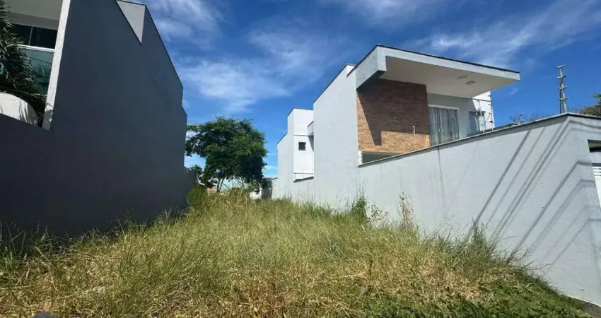 Excelente terreno plano com 247,50 m², perto do mirante, facilidade av amaral peixoto e rod. norte sul, jardim guanabara, macaé - rj