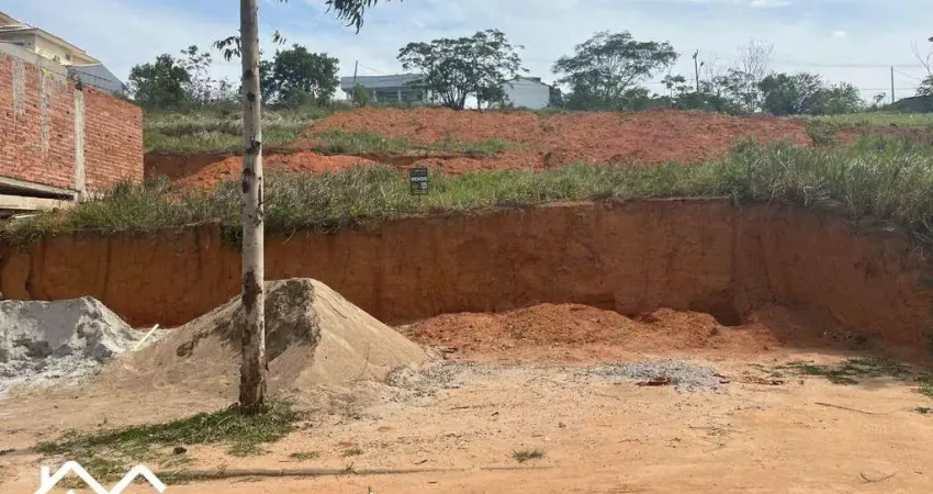 Vendo lote inteiro de 450m² na lagoa – jardim guanabara, macaé – rj