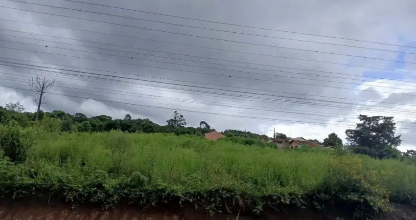 Um terreno urbano com área total de 4.508,00m², no bairro lagoa, na cidade de irati-pr.