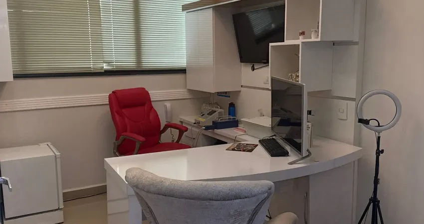 Sala excelente, em frete ao vicentina aranha. prontas para atendimento. 