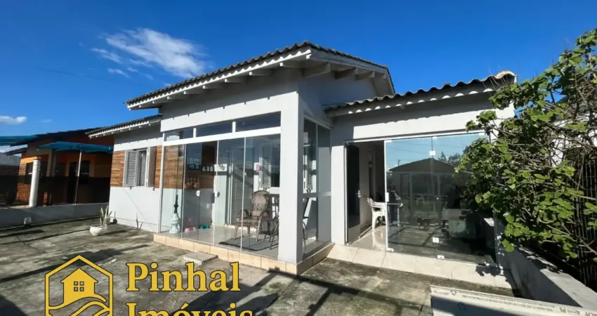 Casa à venda no centro de balneário pinhal, apenas 200m ao mar
