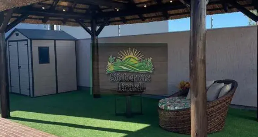 Casa com 3 quartos à venda na Praia do Meio, Palhoça