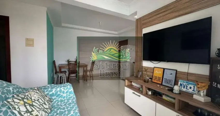 Apartamento com 68 m² privativos, localizado no primeiro andar de um prédio tranquilo, a apenas 2 km da praia dos ingleses.  