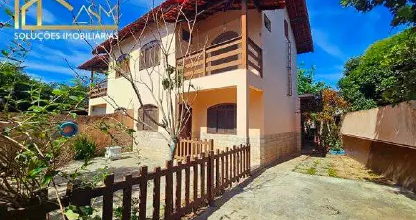 Casa duplex, contendo 2 quartos, quintal, em araçatiba, maricá, rj