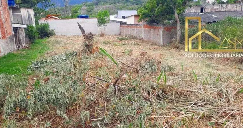 Terreno à venda na Rua Nove, 11, Caxito, Maricá