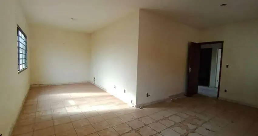 Vila souto | casa térrea 02 dormitórios 01 suíte | venda | 210m2 | garagem 0e vagas | bauru-sp |