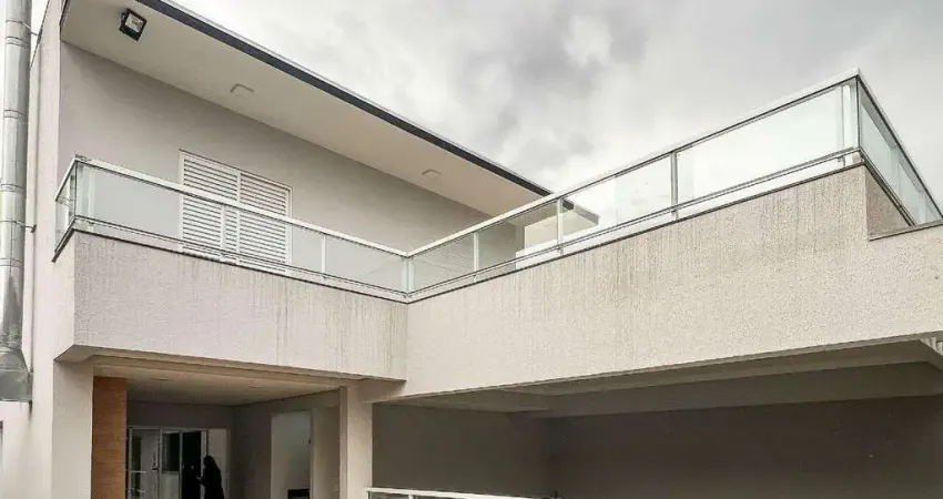 Casa em condomínio | villaggio 3 | 4 suítes | escritório | lavabo | piscina | esquina