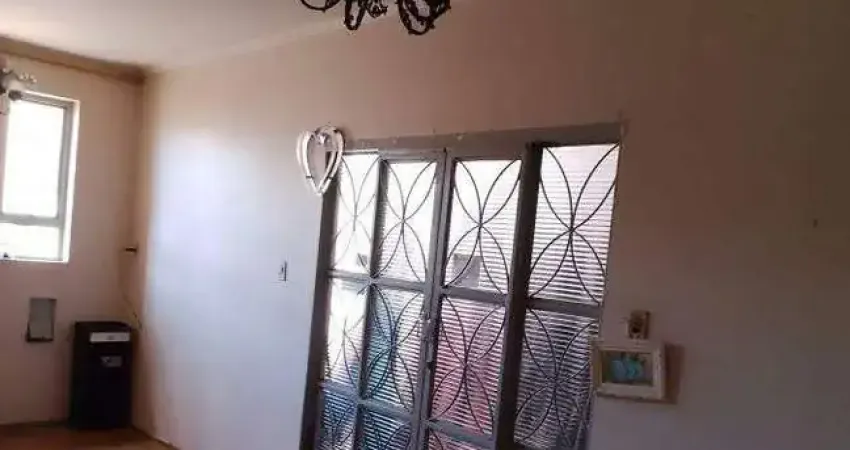 Casa à venda | 2 quartos | 1 suíte | 3 salas | edicula com despensa e banheiro | jardim estoril | bauru sp