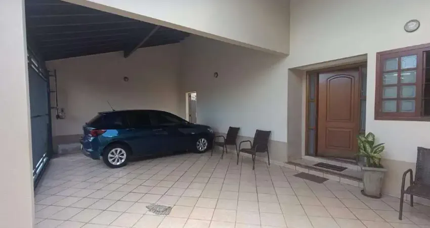 Casa com 3 quartos à venda na Vila Quaggio, Bauru 