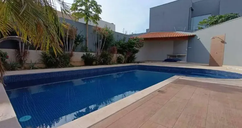 Vila souto | 3 dormitórios | 1 suíte | piscina | quintal | lago ornamental | bauru