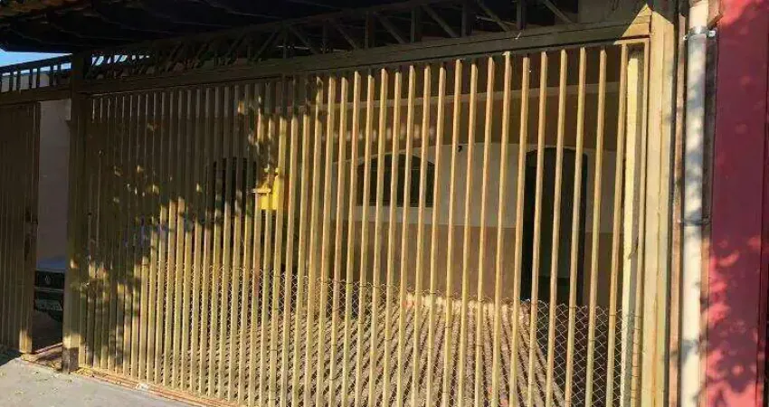 Casa residencial à venda, 03 dormitórios sendo 01 suíte, 163 m² - geisel