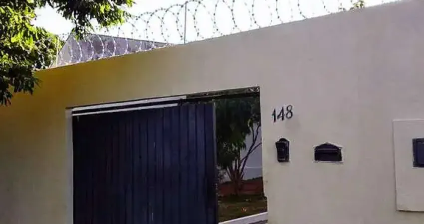 Casa residencial | 02 dormitórios | 01 suíte | garagem 04 vagas | 340m2 | bairro | jardim jussara