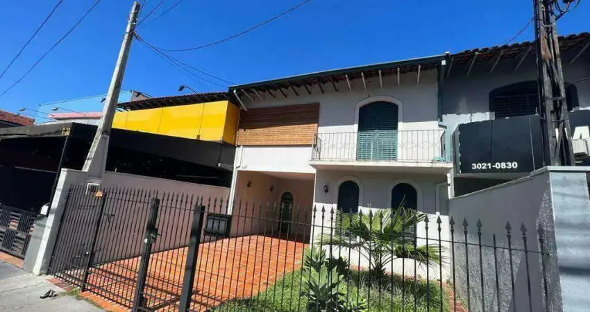 Excelente sobrado para venda e ou residêncial - contendo 3 dormitórios, próximo a corredor comercial. imperdível!