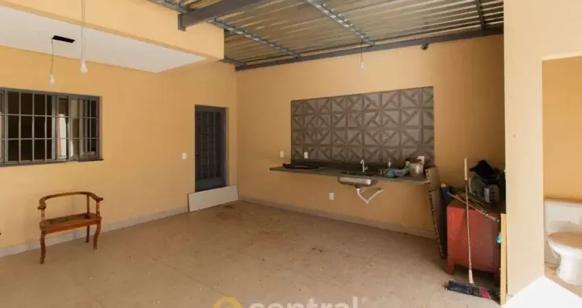 Jardim maramba | 03 dormitórios | sobrado | 01 suíte | venda | bauru