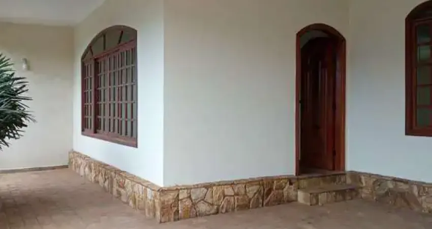 Casa residencial á locação, 03 dormitórios sendo 01 suíte, 289,80 m² - jardim estoril