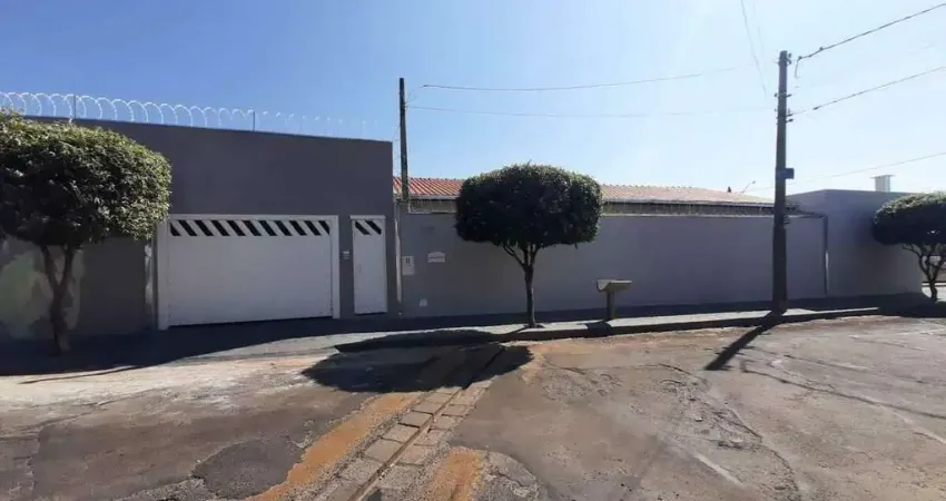 Casa residencial à venda, 03 dormitórios sendo 01 suite, 363m²- nova paulista