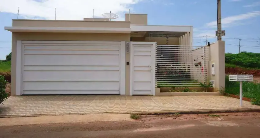 Casa com 2 quartos à venda no Centro, Arealva 