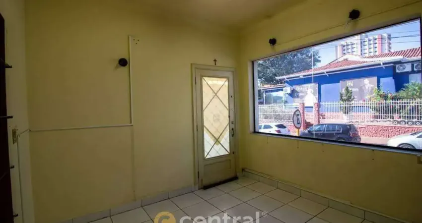 Casa residencial à locação, 08 dormitórios sendo 01 suite, 200m²- centro