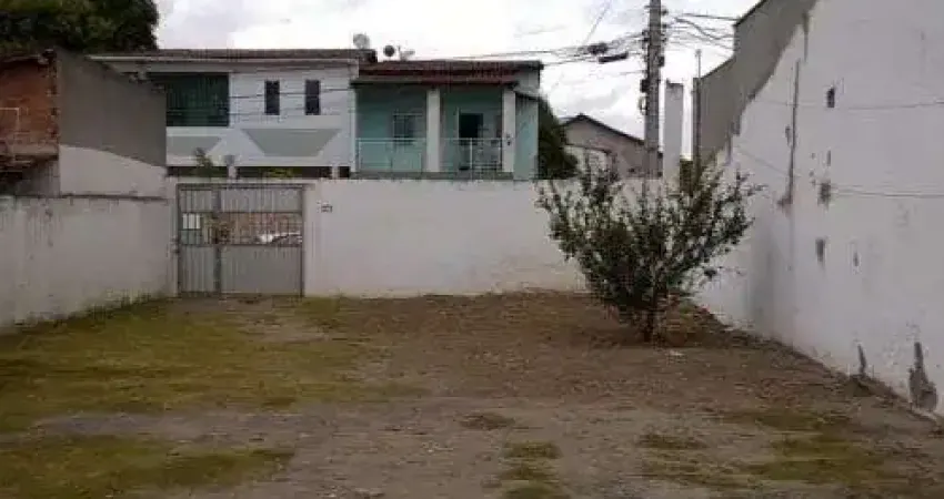 Casa em Gabriela  -  Feira de Santana