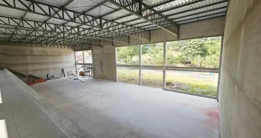 Galpão comercial novo para locação – santo andré/sp  apresentamos um galpão novo e moderno, em fase final de obras, projetado para oferecer infraestrutura completa, funcionalidade e visibilidade para