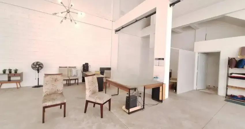 Galpão/depósito/armazém e 2 banheiros para alugar, 400 m² por r$ 16.000/mês galpão comercial - bairro utinga - santo andré/sp