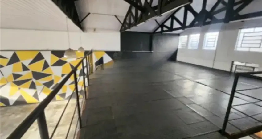 Galpão comercial para locação – bairro utinga, santo andré  descubra uma excelente oportunidade para o seu negócio em uma das avenidas mais movimentadas do bairro utinga, em santo andré. este galpão o