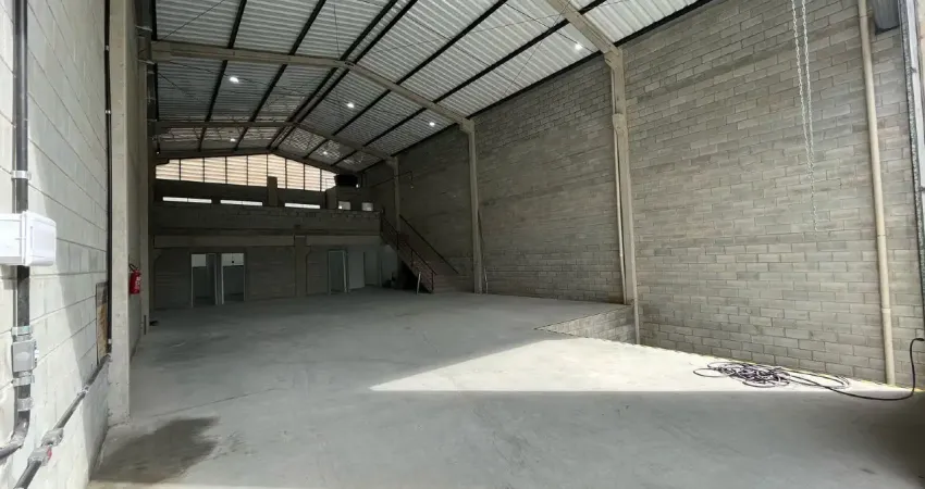 Galpão para locação na vila carlina 320m² por r$13.000– mauá, sp acibam