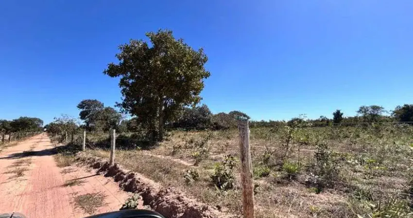 O p o r t u n i d a d e - rancho na beira do asfalto na região do sucuri