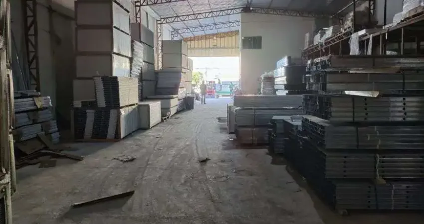 O p o r t u n i d a d e ! barracão de 600m² à venda na av. general melo – cuiabá/mt