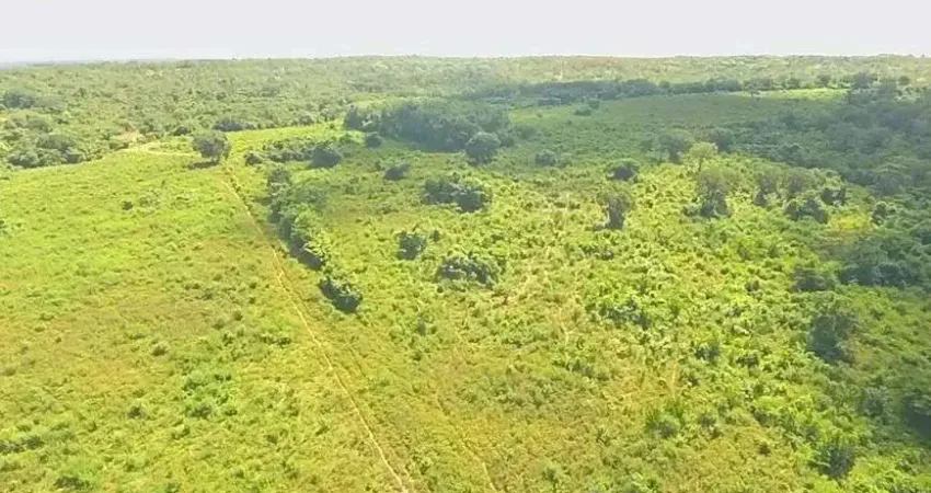 Chácara / sítio à venda no Centro, Acorizal