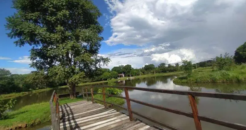 Excelente chácara ao lado do maior complexo automobilístico de mt (autodremo internacional de cuiabá