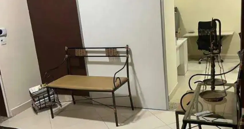 Sala comercial com 3 salas para alugar na Rua Terezinha Zechin, 22, Centro, Vinhedo