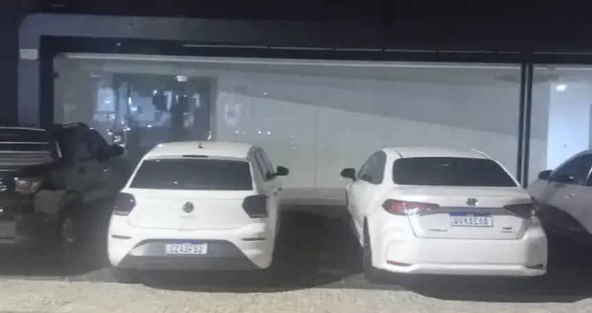 Ponto comercial nobre, ideal para farmácia, loja de conveniência.