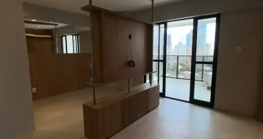 Loft semimobiliado alto padrão - com 1 vaga de garagem ótima localização