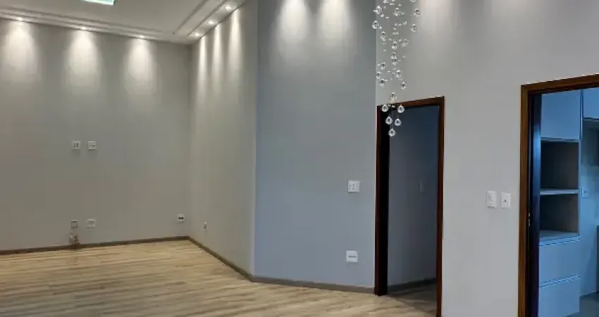 Casa espaçosa, aconchegante, 3 suítes, condomínio santa elisa