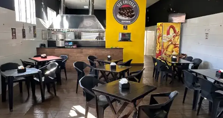 Imovel sendo excelente comércio alimentício + casa nos fundos