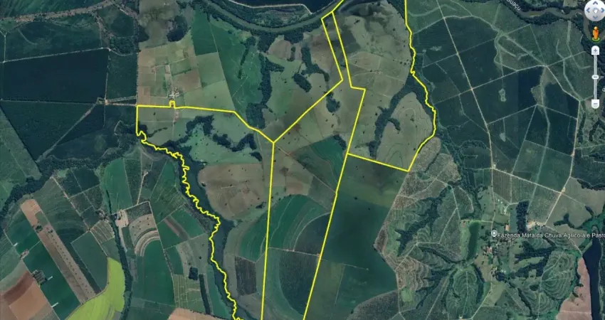 Linda fazenda situada no município de mogi mirim/sp riquíssima em água