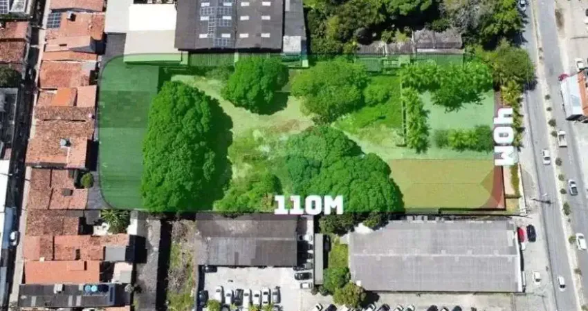 Prédio à venda na Avenida Governador Tarcísio de Vasconcelos Maia, 2177, Candelária, Natal