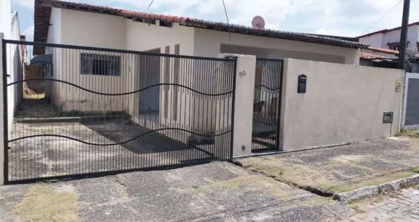 Casa com 3 quartos à venda na Rua Muritiba, 01, Pitimbu, Natal