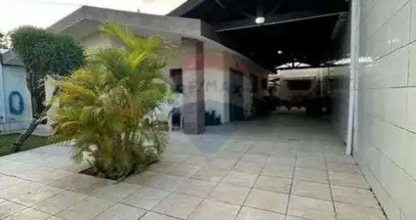 Casa com 4 quartos à venda na Rua Praia de Cabedelo, 2178, Ponta Negra, Natal