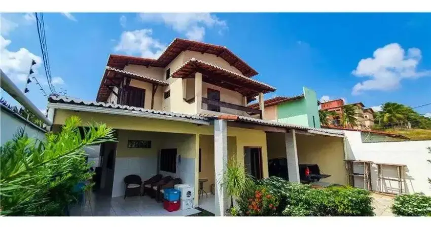 Casa duplex maravilhosa 6/4 sendo 04 suites para locação em capim macio